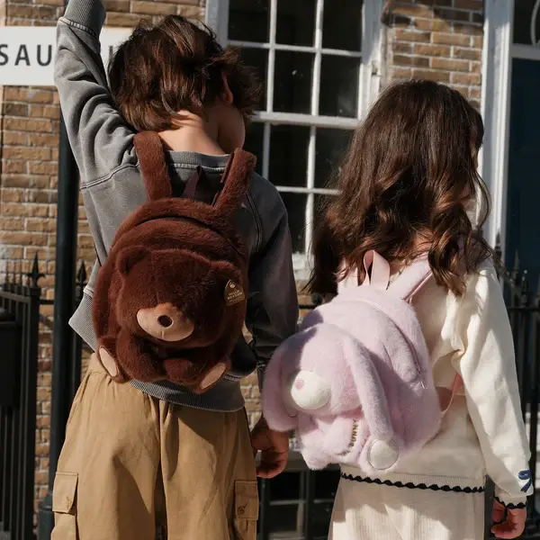 zoyzoii-plush-animal-kids-backpack-bunny-4.webp