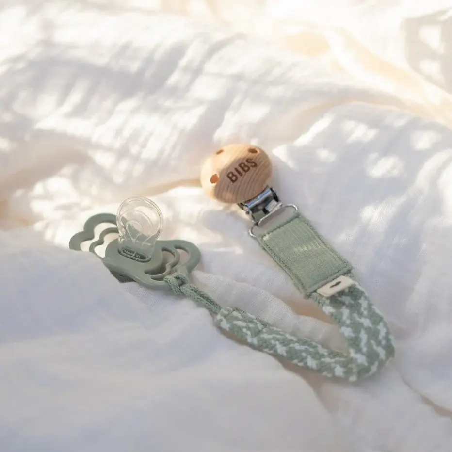 bibs-pacifier-clip-sage-ivory-one-size-min-of-2-pk-multiples-of-2-pk-8263168.webp