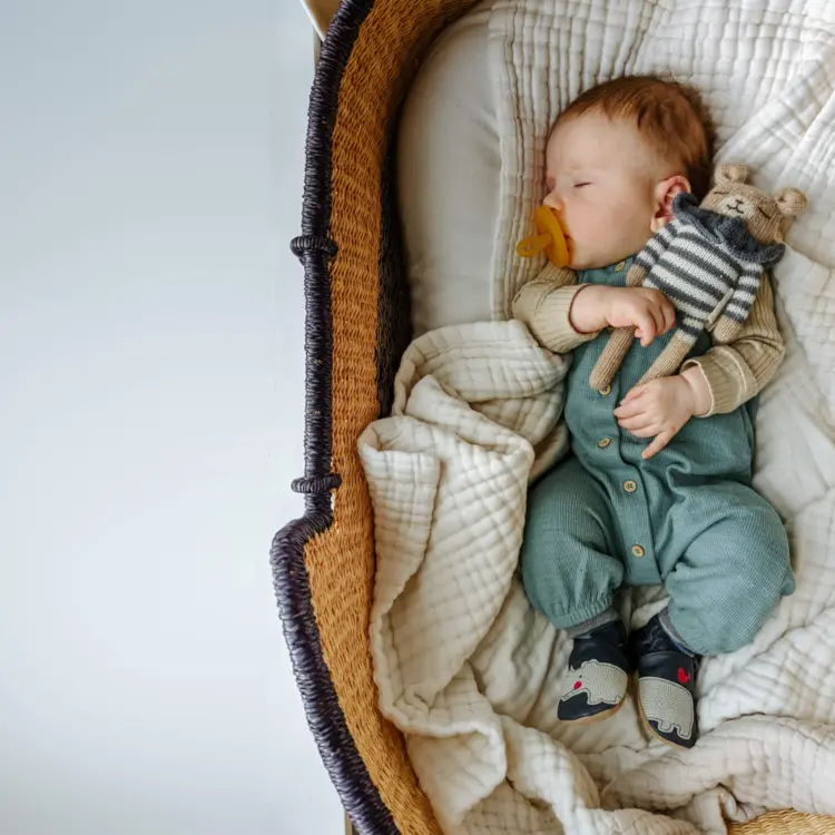 robeez-robeez-soft-soles-friends-wrap-around (3).webp