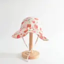 Moinmlon Strawberry Heart Garden Hat