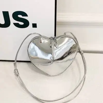 Crossbody Purse Heart 2002- Silver