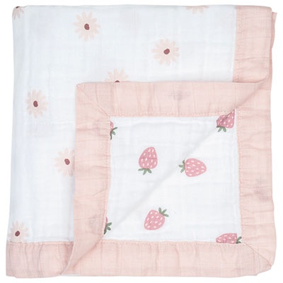 Lulujo Classic Muslin 3ply Quilt Daisies + Strawberry / 0M+