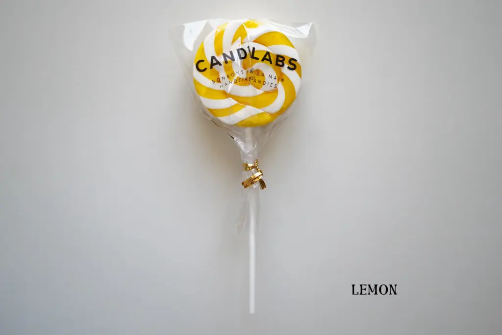 Candylabs Lollipops 25g - Lemon