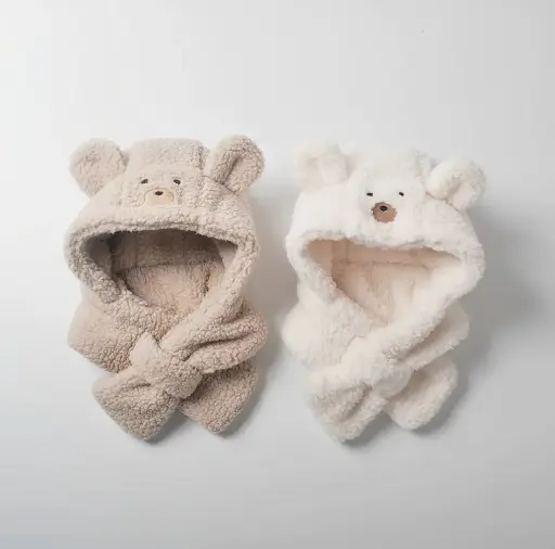 Moinmlon Plush Polar Bear Hat 4908 - White